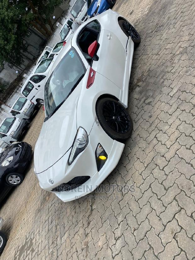 2016 GT86 in White - Ready for Adrenaline-Pumping Driving