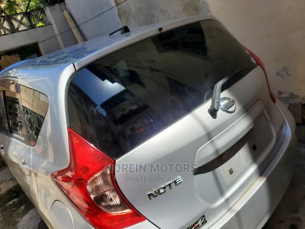 Nissan Note 2016 Off-white: Compact & Eco-friendly