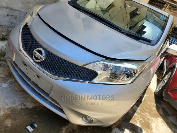 Nissan Note 2016 Off-white: Compact & Eco-friendly