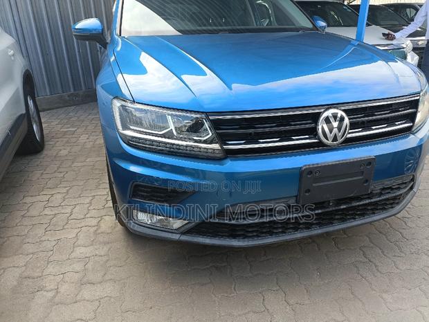 2018 Volkswagen Tiguan Blue Edition: Modern, Stylish, Efficient
