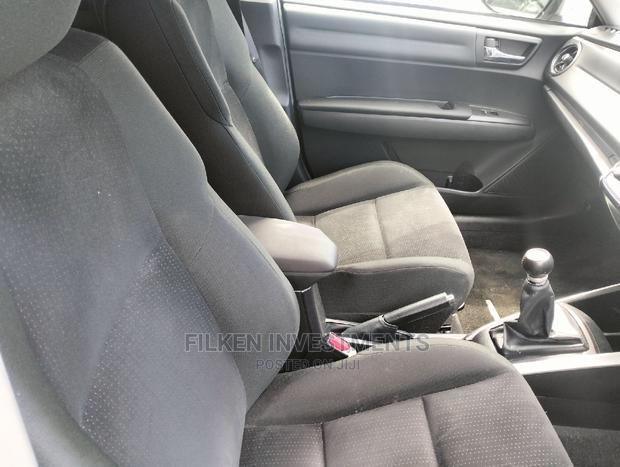 Toyota Corolla Fielder 2017 White