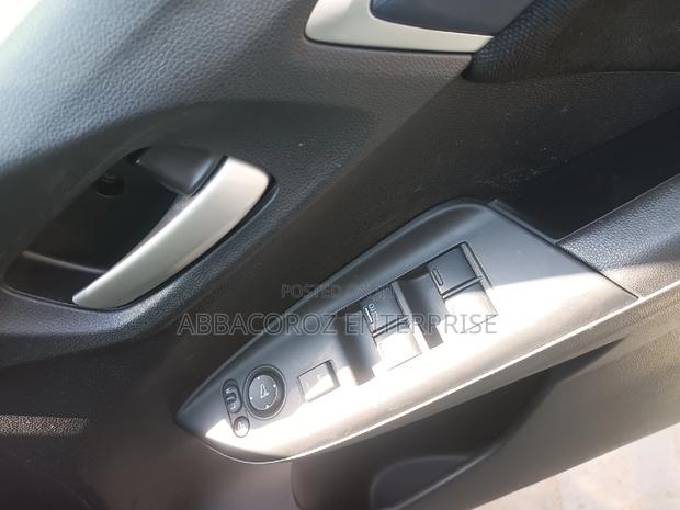 Honda Shuttle 1.5 Hybrid 2WD 2017 Silver