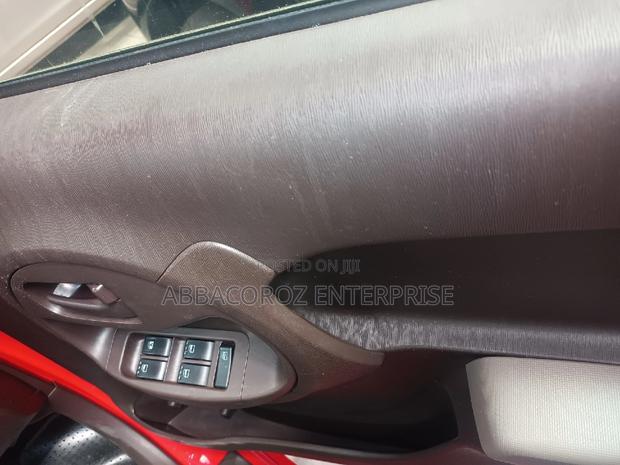 Toyota Passo 1.0 FWD 2016 Red