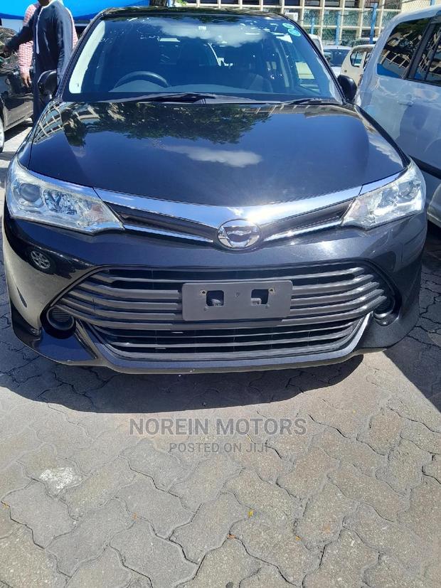 Pre-owned 2015 Toyota Corolla Fielder in Black - Top-Notch