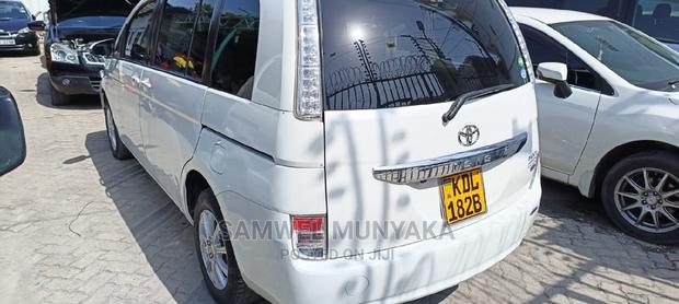 2016 Toyota ISIS 1.8L 4WD - Pre-owned Luxury