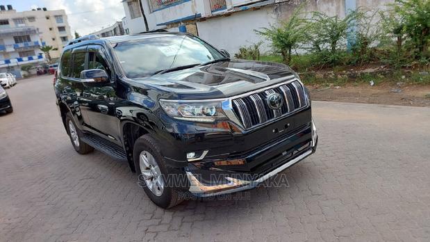 2018 Black Toyota Land Cruiser Prado 2.7: Affordable Pre-owned Luxury