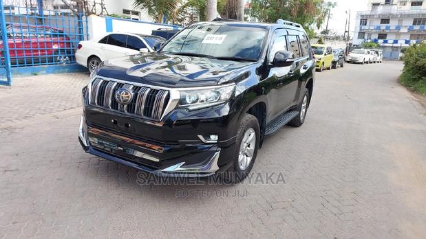 2018 Black Toyota Land Cruiser Prado 2.7: Affordable Pre-owned Luxury