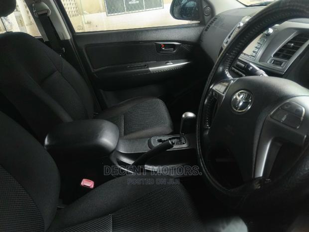 2016 Toyota Hilux SR5 Black HI-RIDER Off-Road