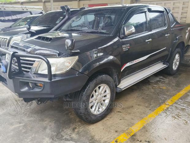 2016 Toyota Hilux SR5 Black HI-RIDER Off-Road