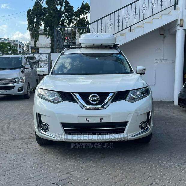 White Nissan X-Trail 2016 - Used SUV for Sale