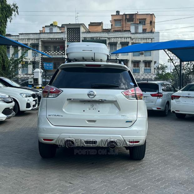 White Nissan X-Trail 2016 - Used SUV for Sale