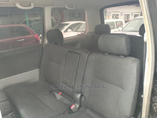 Pre-owned 2010 Toyota Voxy Black - Exceptional Condition!