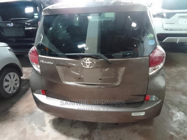 Pre-owned 2016 Toyota Ractis 1.5 AWD Gold - Ideal Used Truck for Adventure Seekers