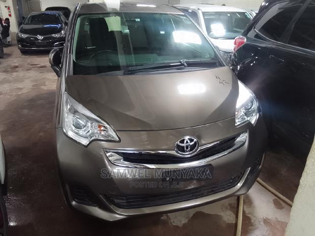 Pre-owned 2016 Toyota Ractis 1.5 AWD Gold - Ideal Used Truck for Adventure Seekers