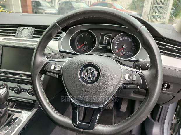 2016 Volkswagen Passat in White: Premium Sedan