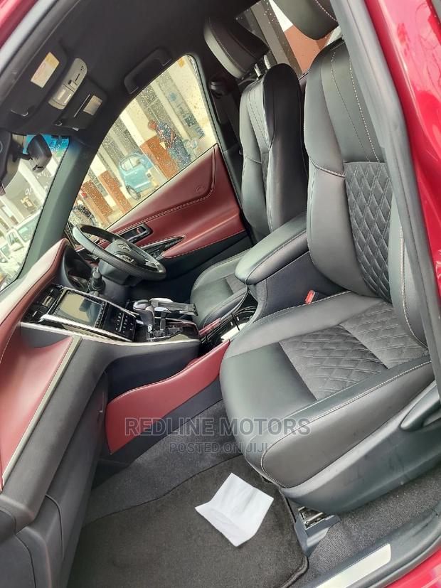Red 2016 Toyota Harrier 2.0: The Ultimate Combination of Style and Power