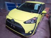 Toyota Sienta 1.5 FWD (6-seater) 2016 Yellow for sale