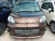 Toyota Porte 1.3 FWD 2016 Brown for sale
