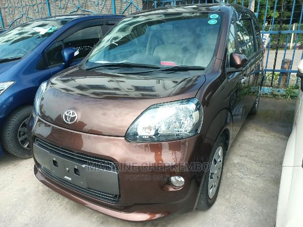Toyota Porte 1.3 FWD 2016 Brown
