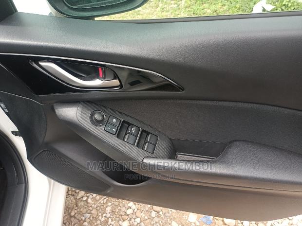 Mazda Axela 2016 White