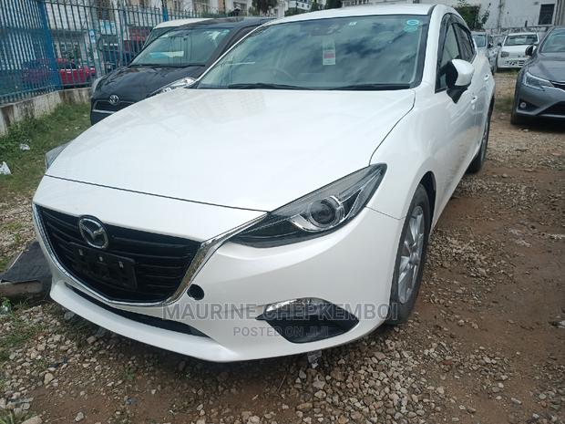 Mazda Axela 2016 White