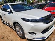 2016 Toyota Harrier Pearl - Stylish and Spacious SUV for sale