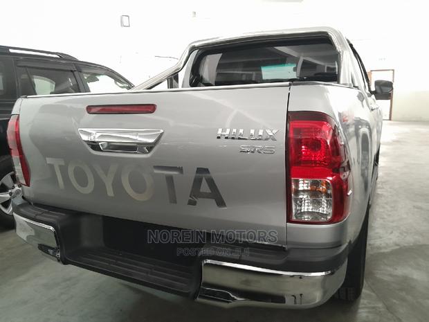2016 Toyota Hilux SR5 HI-RIDER Blue - Used and Ready for Adventure