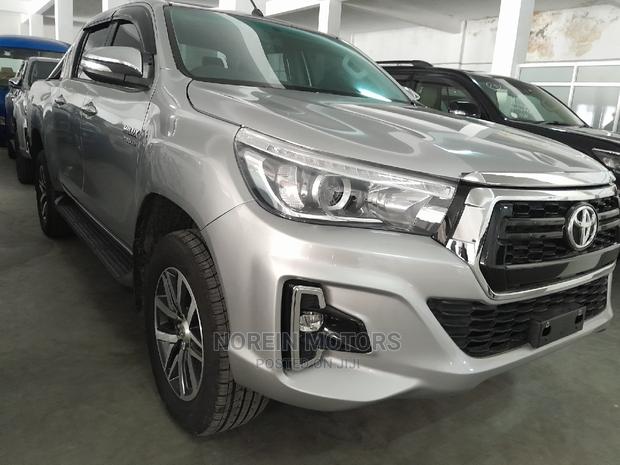 2016 Toyota Hilux SR5 HI-RIDER Blue - Used and Ready for Adventure