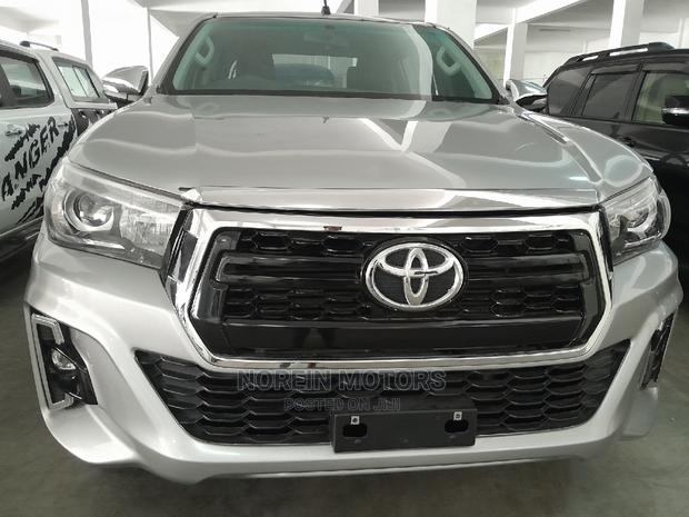 2016 Toyota Hilux SR5 HI-RIDER Blue - Used and Ready for Adventure