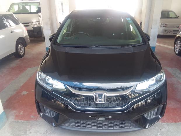 Honda Fit EX-L 2016 Black - Excellent Quality, Used