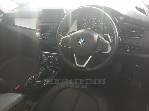 BMW 320i 2016 Black