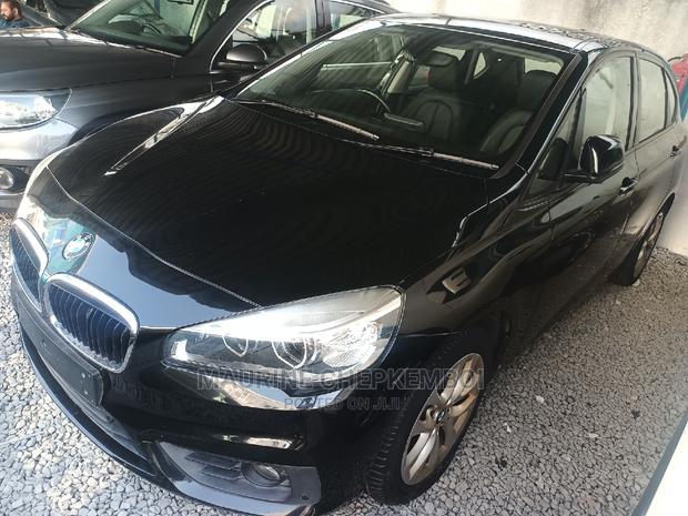 BMW 320i 2016 Black