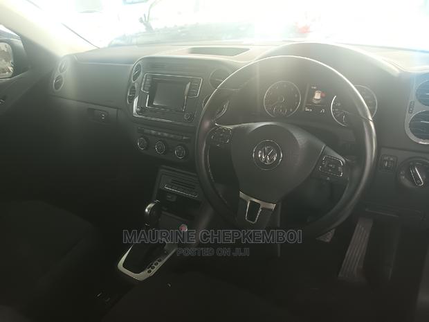 Volkswagen Tiguan 2016 Gray