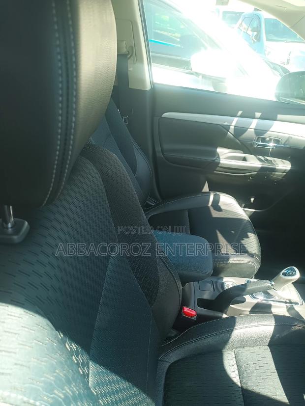 Mitsubishi Outlander 2016 Silver