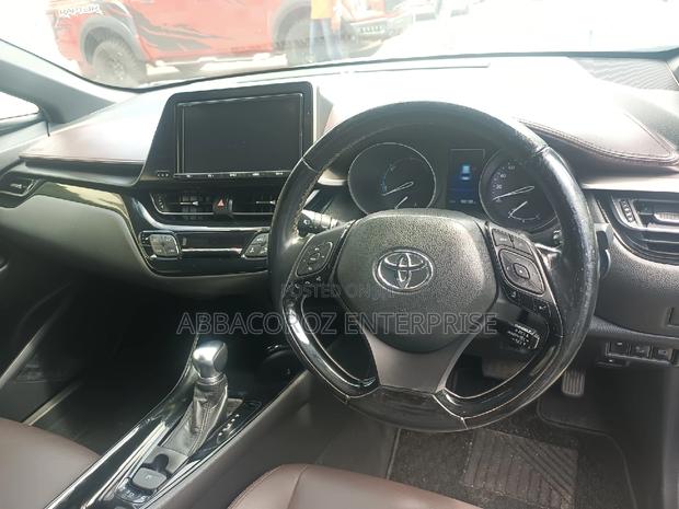 Toyota C-HR 2023 White