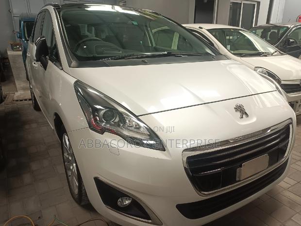 Peugeot 5008 2017 White