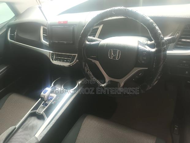 Honda Jade 1.5 Hybrid 2017 White