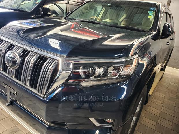 2019 Toyota Land Cruiser Prado Blue - Stylish Off-Road SUV