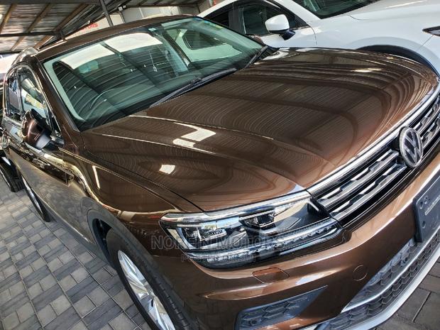 2018 Volkswagen Tiguan Brown - Affordable Used SUV