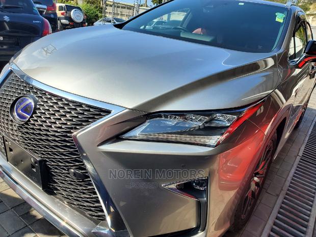 Lexus NX Gold 2017: Pre-Owned Luxury Vehicle