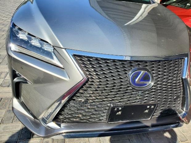 Lexus NX Gold 2017: Pre-Owned Luxury Vehicle