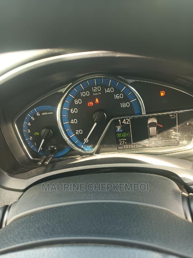 Toyota Axio 1.5 Hybrid 2WD 2016 White