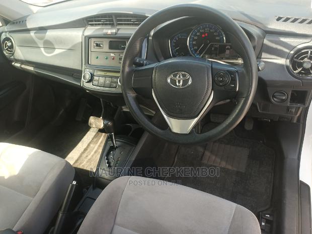 Toyota Axio 1.5 Hybrid 2WD 2016 White
