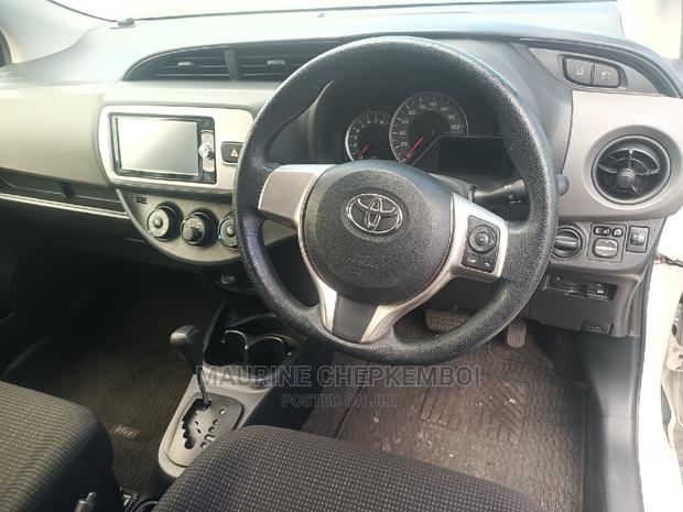 Toyota Vitz 2016 White