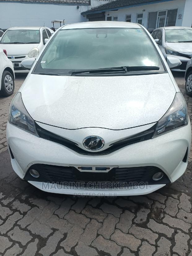 Toyota Vitz 2016 White