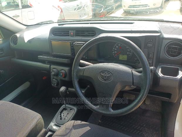 Toyota Succeed SV Premium 2016 White