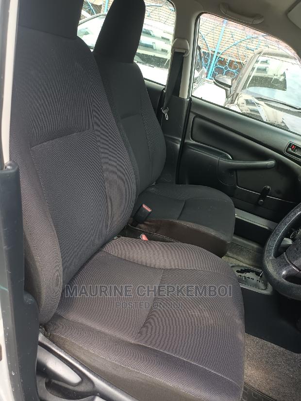 Toyota Probox 2016 Silver