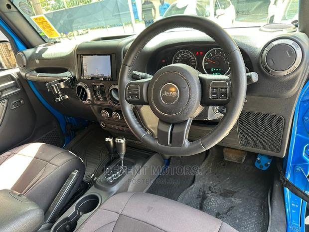 Quality Used: 2017 Blue Jeep Wrangler Rubicon 4x