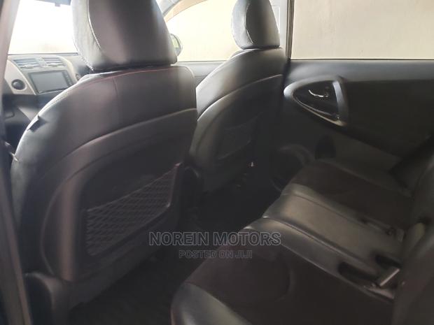 Black 2016 Toyota Vanguard: Ultimate Black SUV Experience