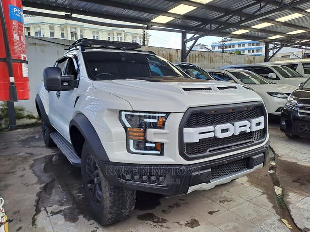 2017 Ford Ranger - White Edition: Adventure Awaits in Style